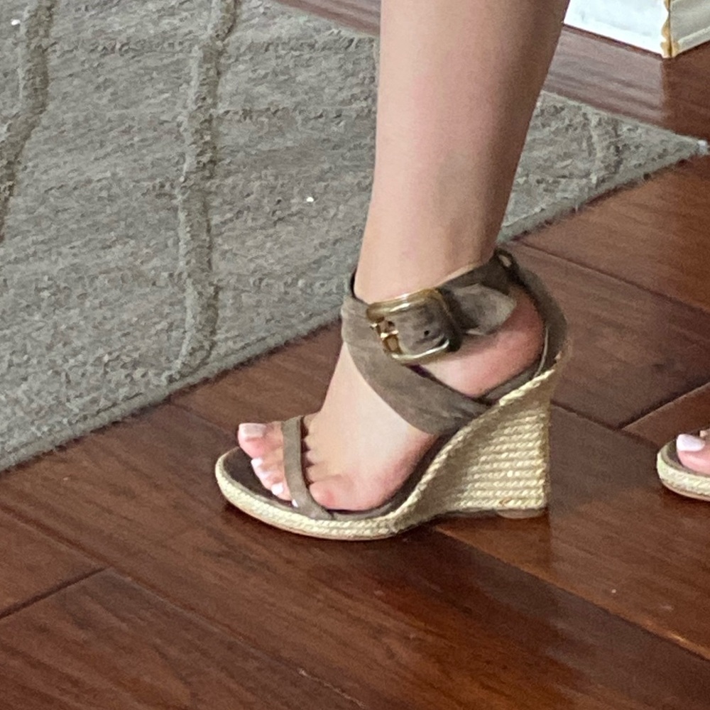 Burberry Catsbrook Brown Suede Espadrille Wedge 38 1/2 - Picture 9 of 17